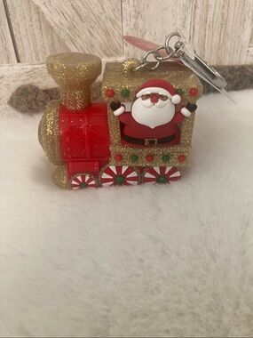 COPY—Bath and Body Works 2023 Christmas Santa on Train Pocketbac Holder